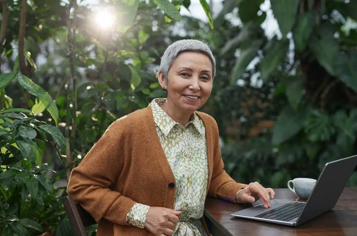 Prévenir les chutes chez les seniors : les astuces à adopter