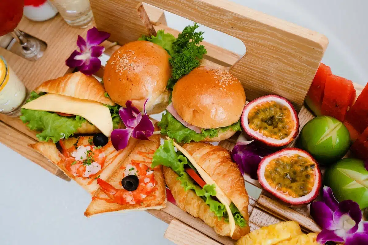 Boostez votre énergie au bureau avec ces aliments indispensables