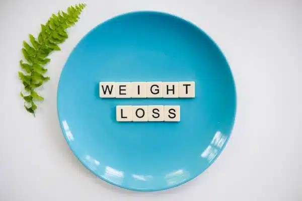 Les meilleures stratégies pour maintenir facilement votre poids après avoir atteint vos objectifs de perte de poids