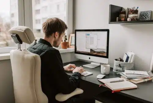 Les meilleures techniques ergonomiques pour prévenir les troubles musculo-squelettiques au travail