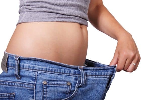 Perdre du poids sans régime strict : 7 astuces efficaces à adopter