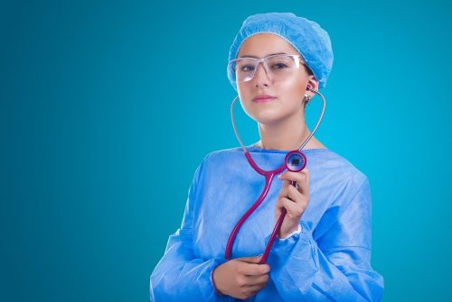 Quel est le salaire d’un chirurgien esthétique ?